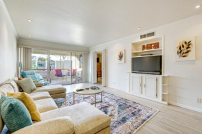 Walkable Scottsdale Condo with Pool Access!